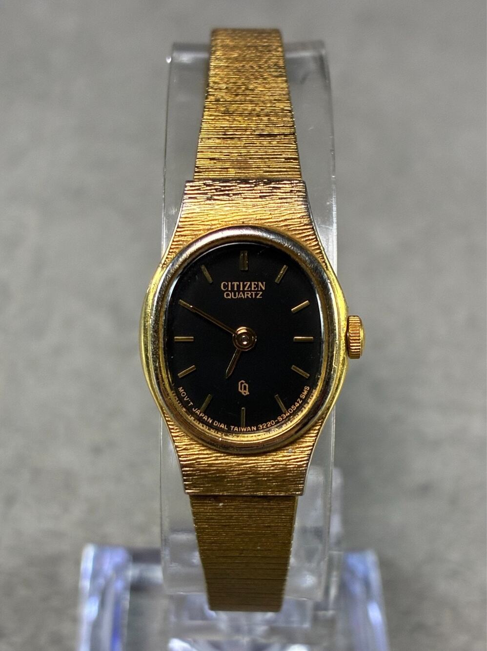Citizen Vintage Quartz 3220-S09168 Women's 1989 Gold Tone Watch Black 17mm Works